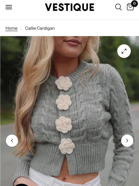 vestique Gray Cropped Cable-Knit Cardigan with Cream Floral Buttons - Picture 1 of 5